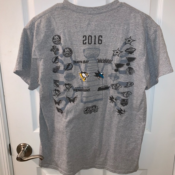 Pittsburg Penguins T-Shirt - Picture 2 of 2